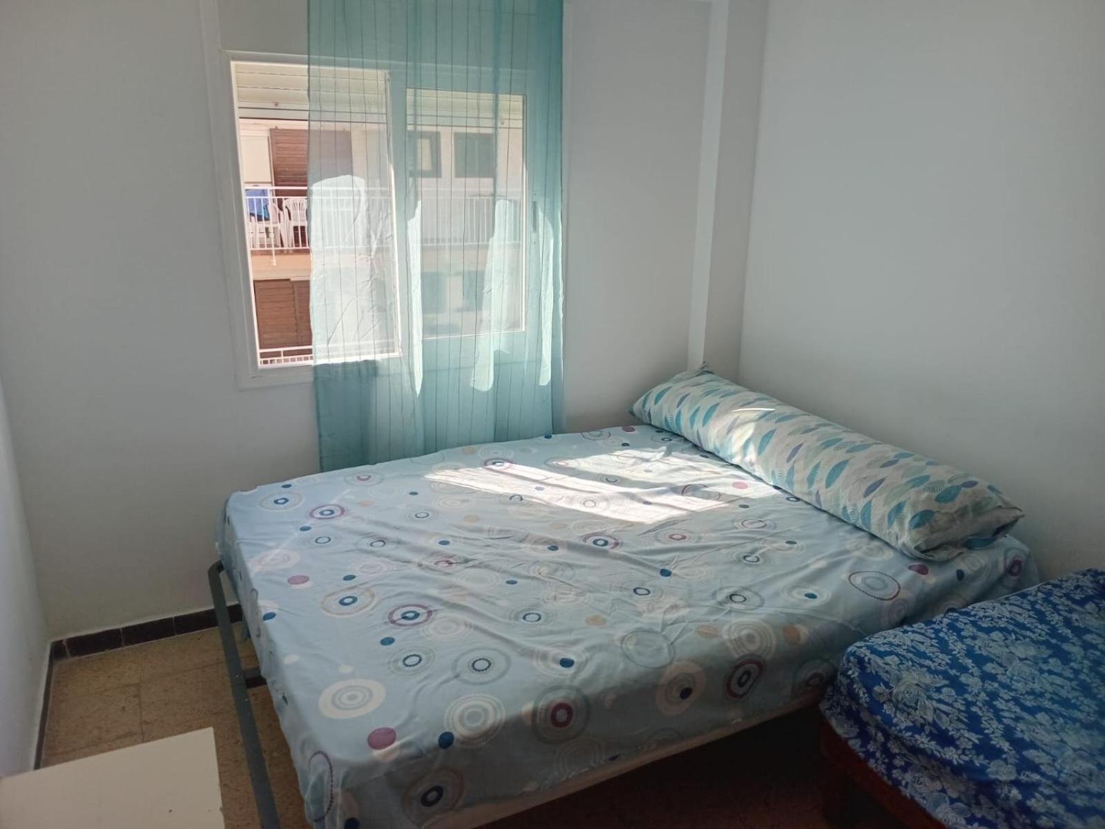 Habitaciones Compartidas En Un Apartamento 살루 외부 사진