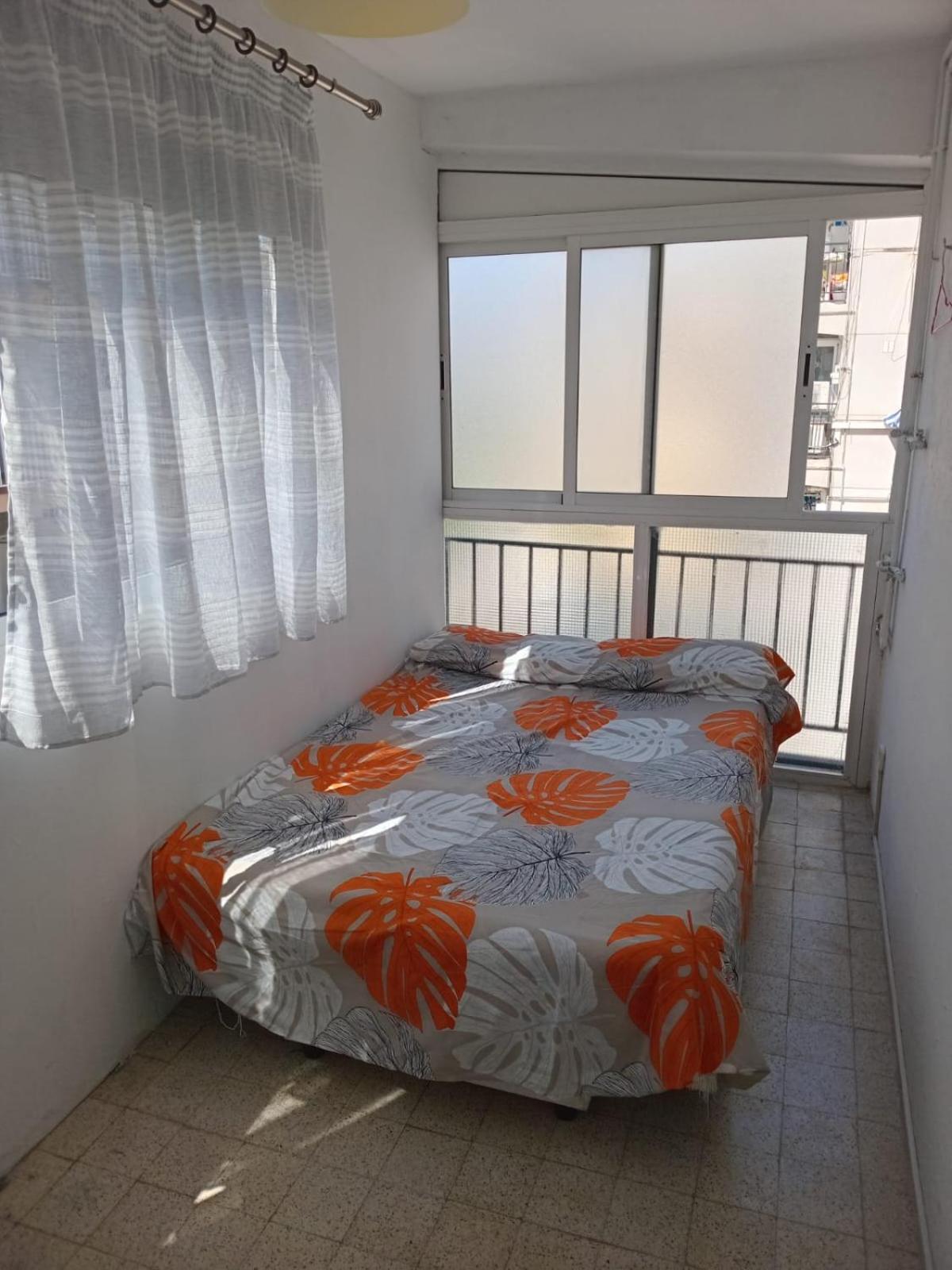 Habitaciones Compartidas En Un Apartamento 살루 외부 사진